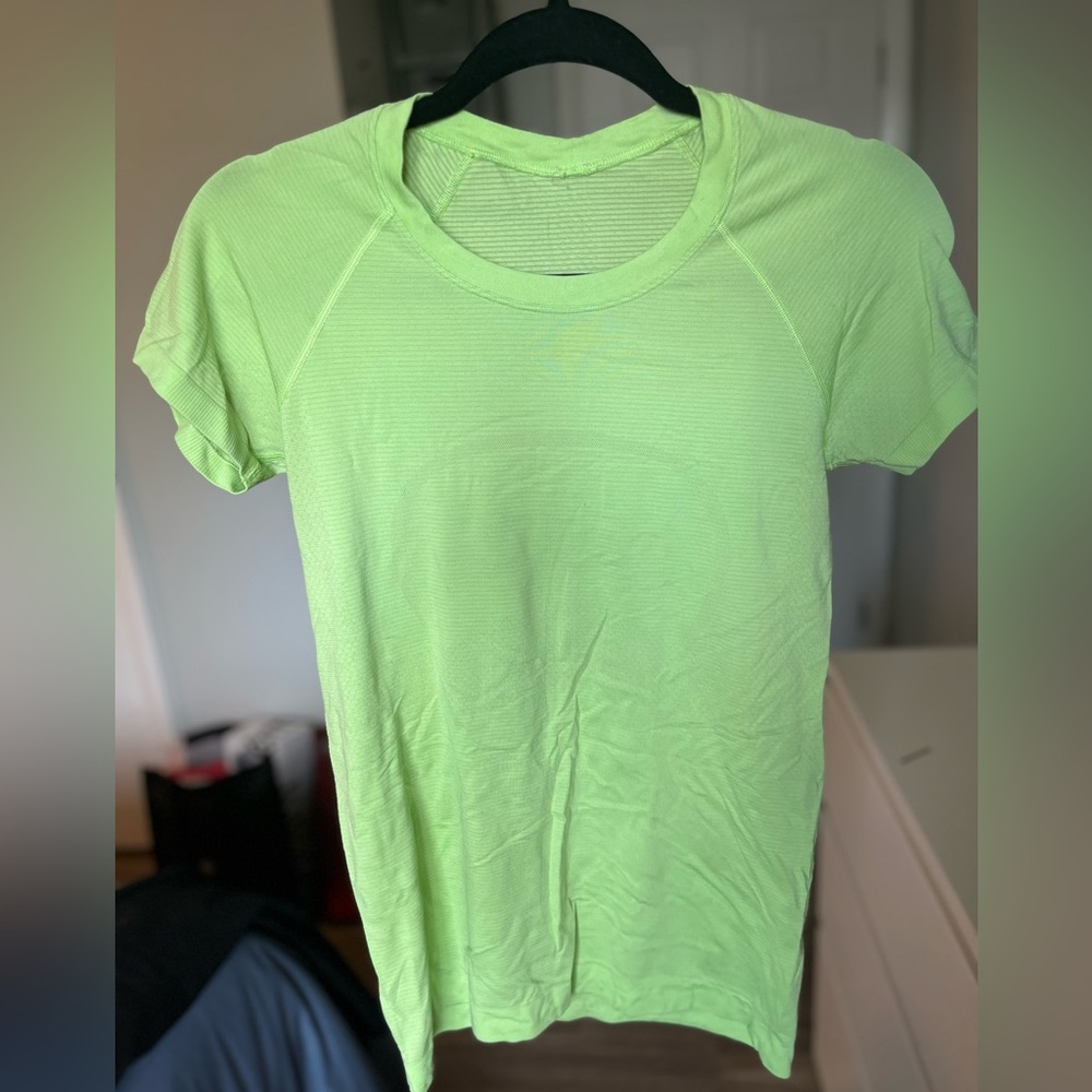 Lululemon Swiftly Tech T-Shirt